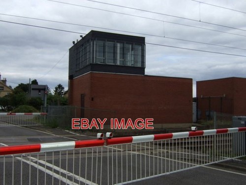Photo modern signal box - photo,