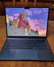 macbook air m4, 8 mesi di