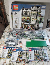 2008 LEGO 10185 Green Grocer