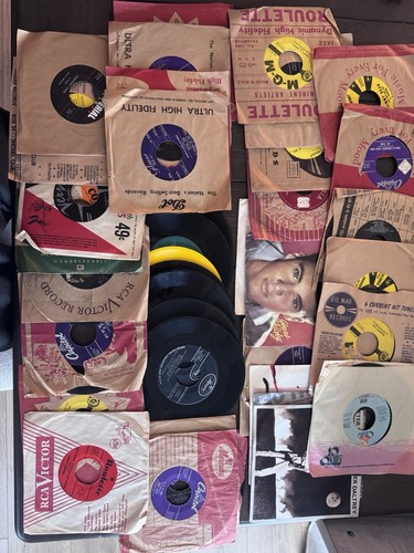 Lot vinyl records - 45,