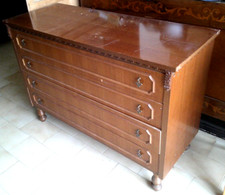 Comò  4/Cass. N.  X  Camera da letto matrimoniale ( MIS: 128 x 50 x h. 89 cm.)