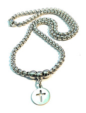 Collana con ciondolo croce in
