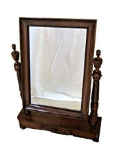 Specchio da toilette in noce