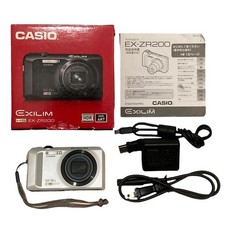Fotocamera digitale compatta