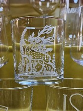 Bicchiere in vetro inciso a