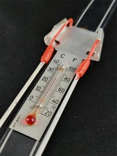 Termometro sci e bastoncini