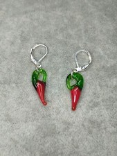 Orecchini argento 925 con ciondolo peperoncino,porta fortuna, moda elegante 