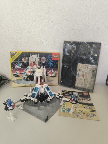 Legoland space lab 6972 - , année