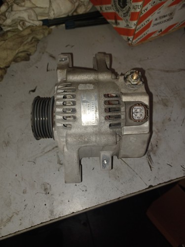 Alternatore toyota yaris 1000 - toyota,