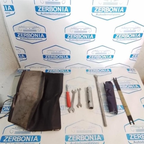Kit attrezzi ruota - di, scorta