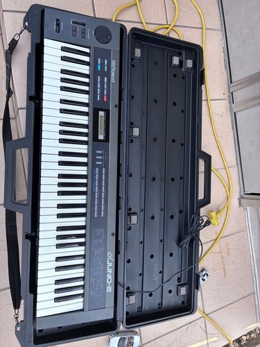 Roland alpha juno - roland,