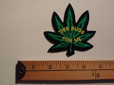 * RARA FOGLIA DI MARIJUANA ERBA ANNI 80 THIS BUDS FOR YOU DISTINTIVO TOPPA STEMMA ECUSSON *