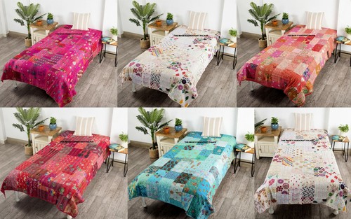 Coperta seta ricamata - in,
