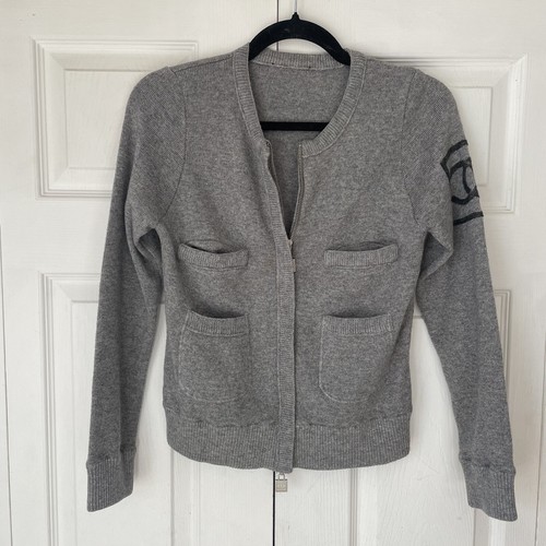 Chanel 100 wool grey zip - chanel,