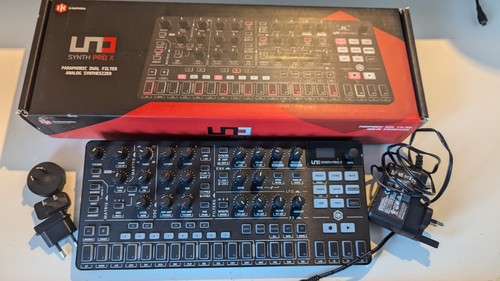Multimedia uno synth pro x - ik,