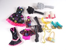 Moda + accessori per Barbie