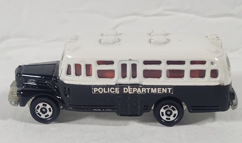 Tomica tomy isuzu cofano - tomy,
