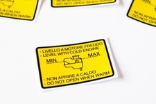 Adesivo vaschetta espansione - adesivo,