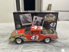 Richard Petty 1981 AUTOGRAFATO STP Buick Regal oro cromato 1/24 pressofuso Daytona