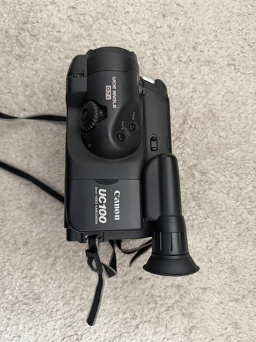 Videocamera canon uc100 - videocamera,