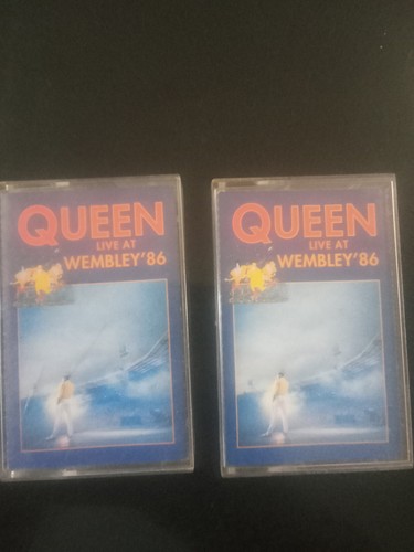 Queen live wembley - live, at