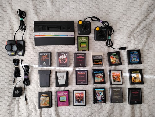 Atari 2600 console con 19 - atari,