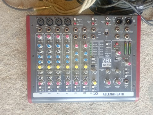 Coppia casse audio - , bheringer