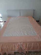 Letto matrimoniale molto solido