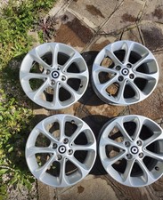 set 4 cerchioni in lega per smart for four e for two. R15. Praticamente Nuovi