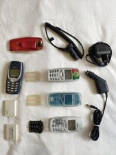 Telefono Cellulare Nokia 3310 usato con malfunzionamenti + 3 cover 2 batterie.