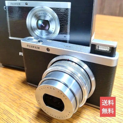 Fotocamera digitale compatta