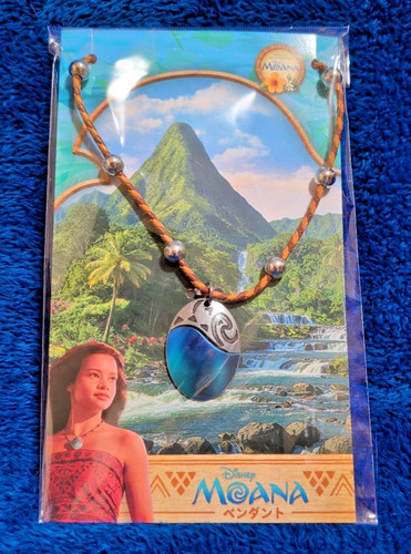 Collana con ciondolo film