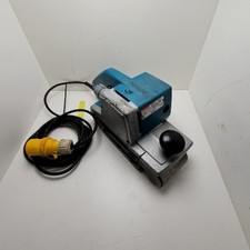 Makita 9401 Levigatrice a