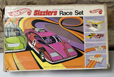 Hot Wheels Sizzlers Race Set