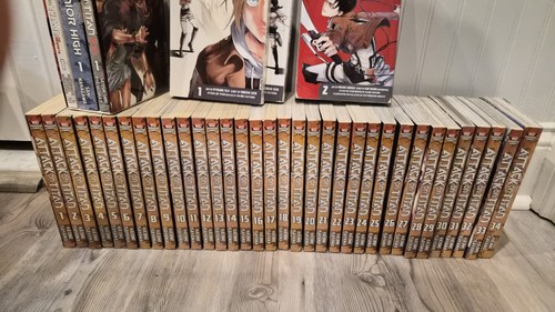 Attack titan manga - on, set