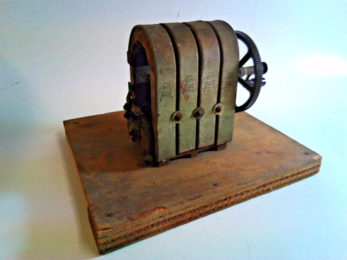 Telefono antico quattro - antico,