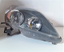 PROIETTORE DX. T.82093334< 93179911 OPEL ZAFIRA (A05) (06/05>) RICAMBIO USATO 
