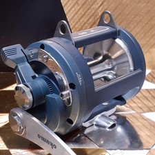 OKUMA TITUS T30 Mulinello da Baitcasting Trolling Barca da Pesca Mulinello 3,7 Pollici Coppa Laterale