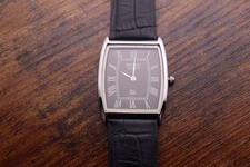 Orologio Vintage Uomo Seiko Quarzo Slim Barrel Tank Quadrante Nero Pelle Nero Elegante