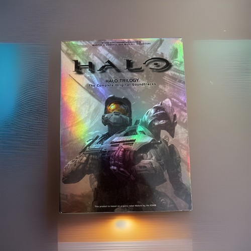 Halo trilogy complete - trilogy,