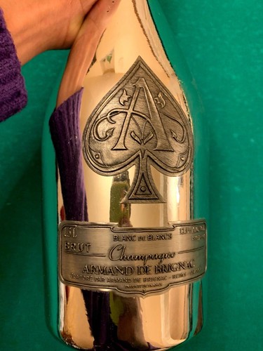 Armand brignac blanc de - de,