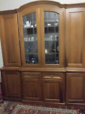 Credenza alta con vetrina, 4 ante, stile classico