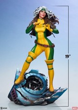 Marvel Estatua Premium Format