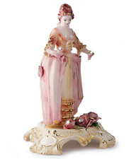 Statuina donna in porcellana