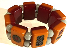 LOTTO 33: UN BRACCIALE MAH