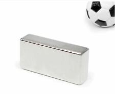 MAGNETE potente 40x20x10 mm - Calamita al neodimio - Forza di attrazione 25 Kg