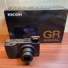 Fotocamera digitale RICOH GR