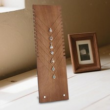 Porta collane creativo in