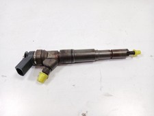 0445110131 INJECTOR /