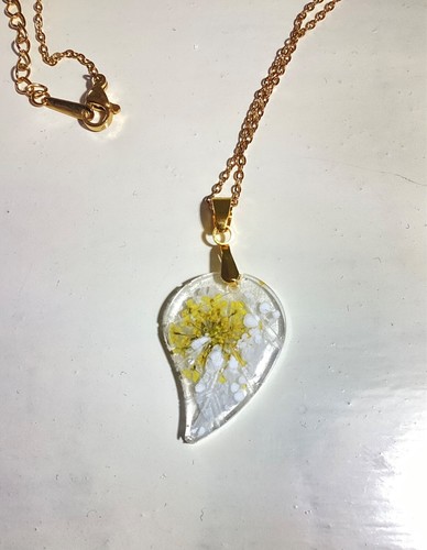 Collana con ciondolo - , in